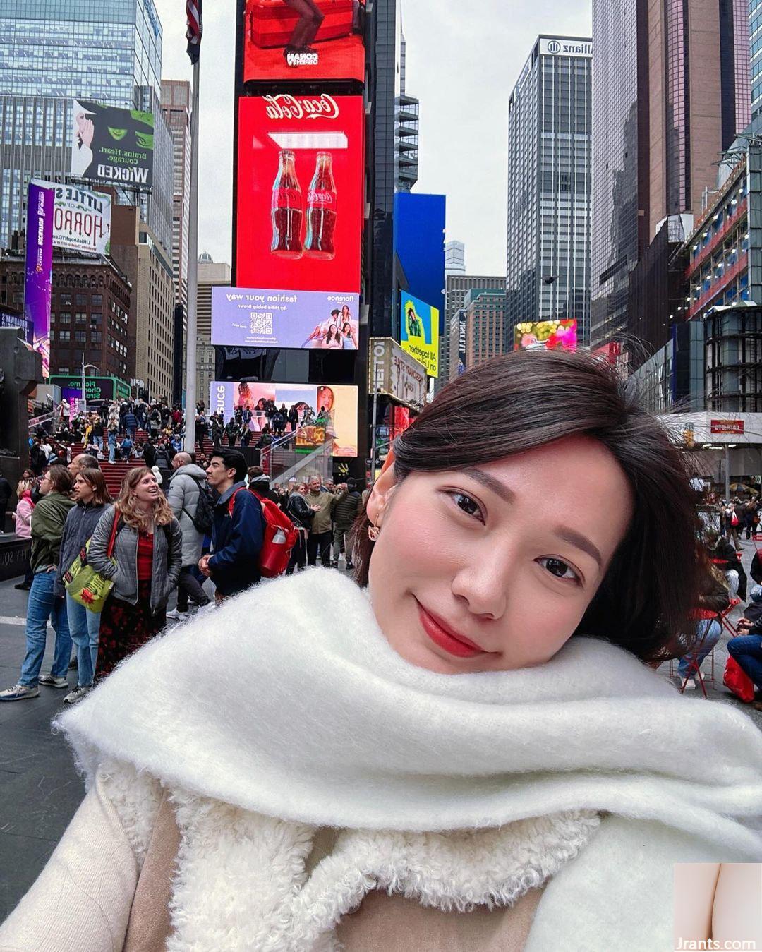 Người đẹp Internet “Rouyu Zoe” có thân hình bụ bẫm và gợi cảm khó cưỡng (10P) - Ảnh 8