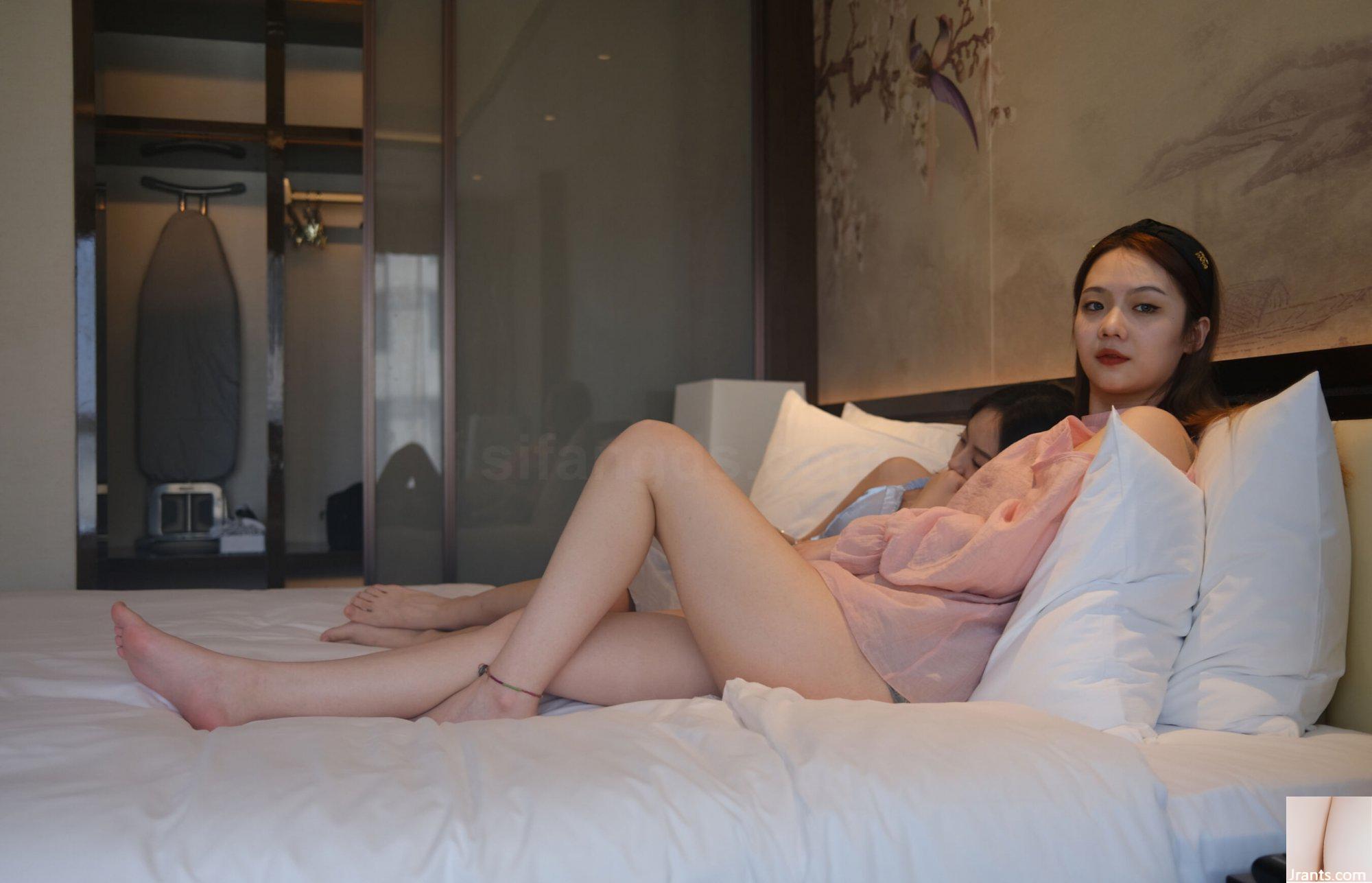 (Ảnh) Ảnh riêng tư thân hình của chị em người mẫu Trung Quốc không rõ danh tính (158P - Ảnh 18