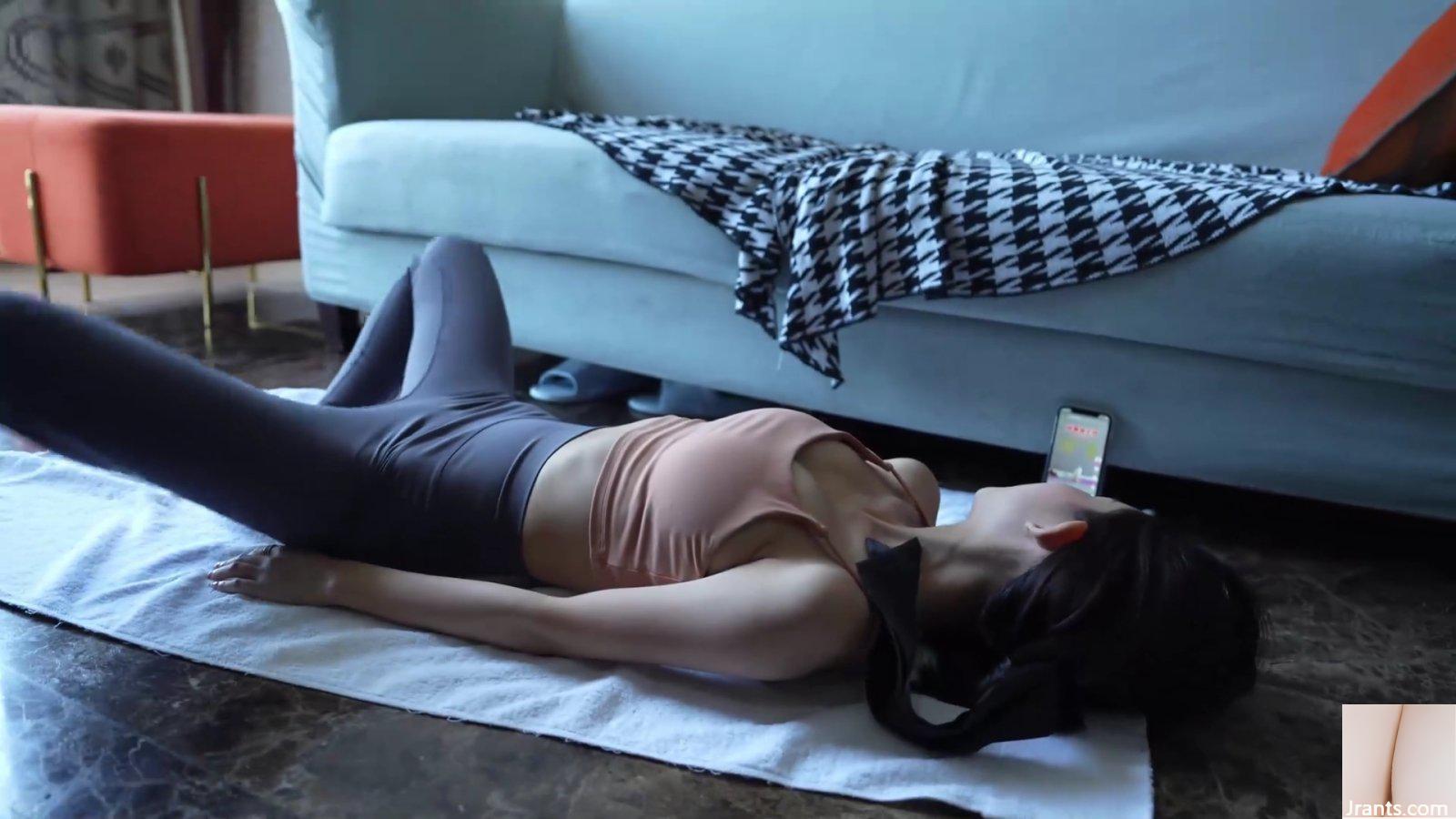 Bản ghi đầy đủ về cảnh chụp hình yoga ngượng ngùng của người mẫu Trung Quốc phiên bản nâng cao-03 (100P) - Ảnh 41