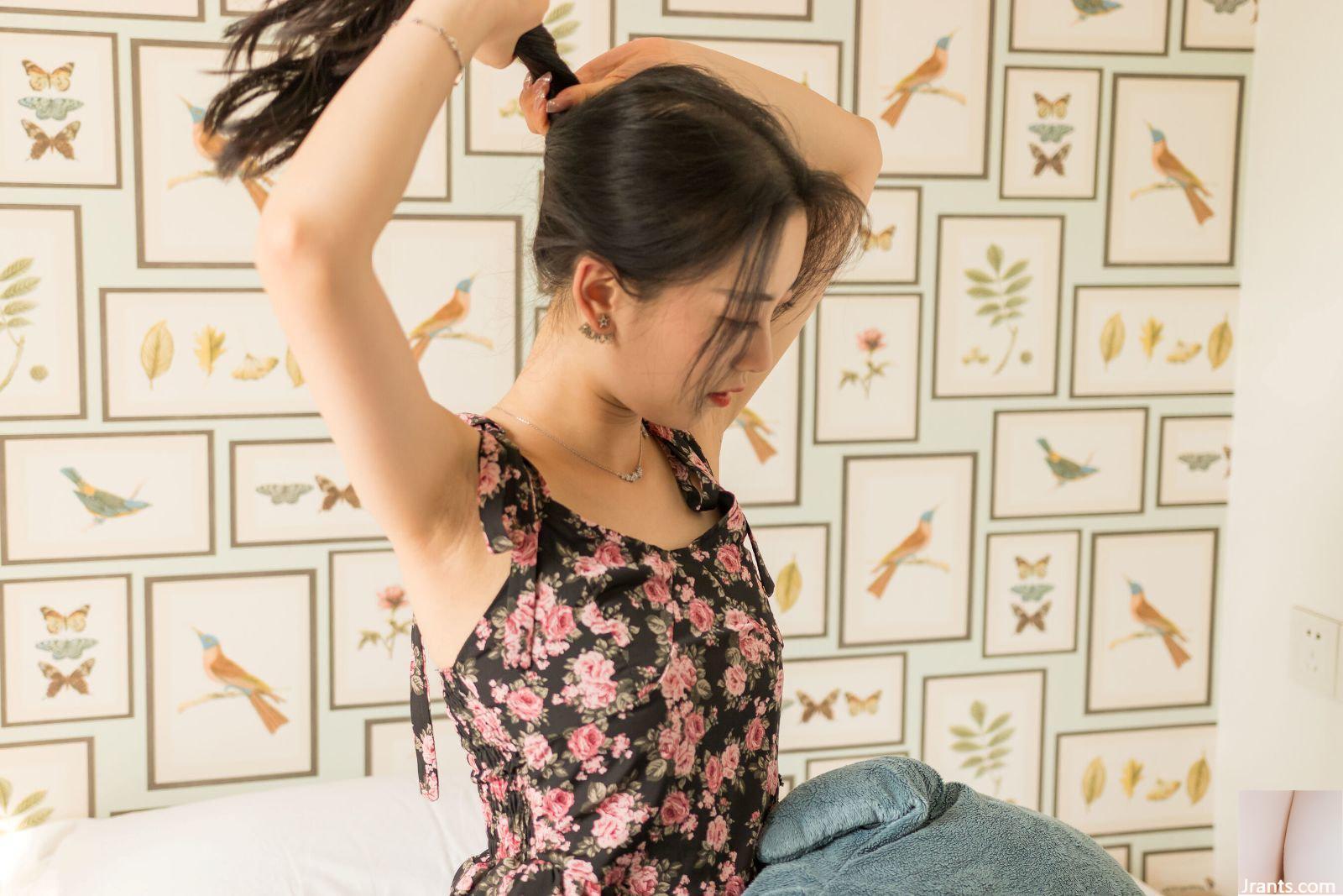 Bộ ảnh riêng tư trên cơ thể cô gái đeo kính PKG của người mẫu Trung Quốc (2021.08.02)-02 (100P) - Ảnh 27