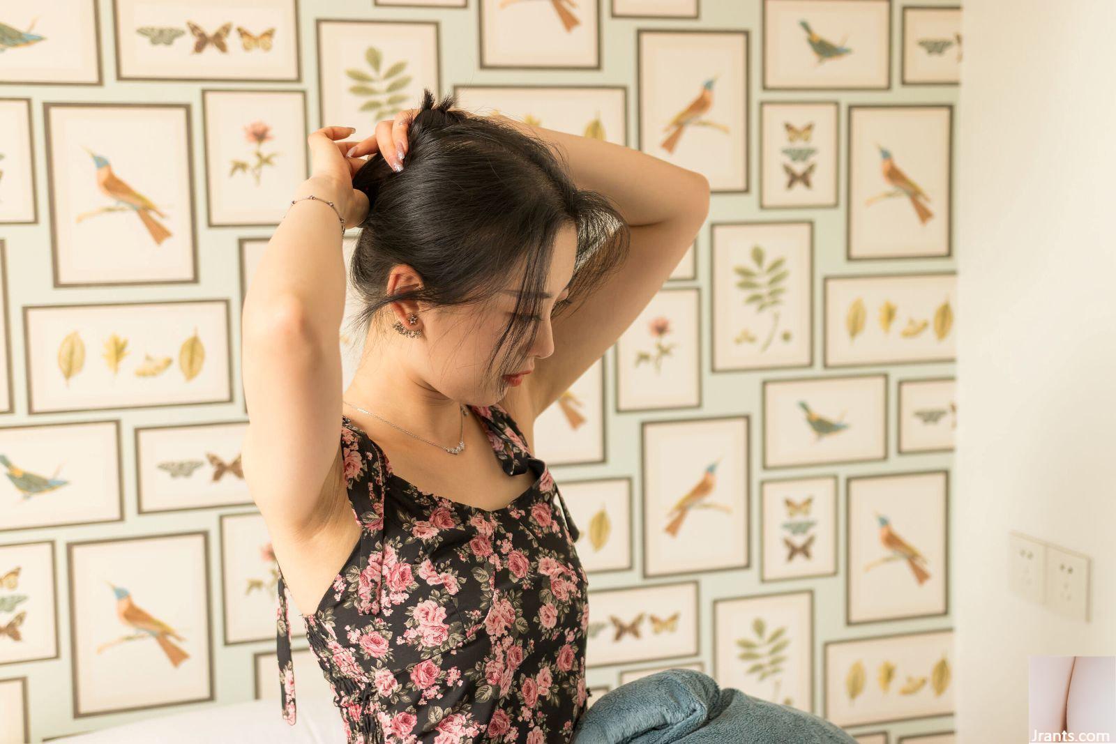 Bộ ảnh riêng tư trên cơ thể cô gái đeo kính PKG của người mẫu Trung Quốc (2021.08.02)-02 (100P) - Ảnh 28