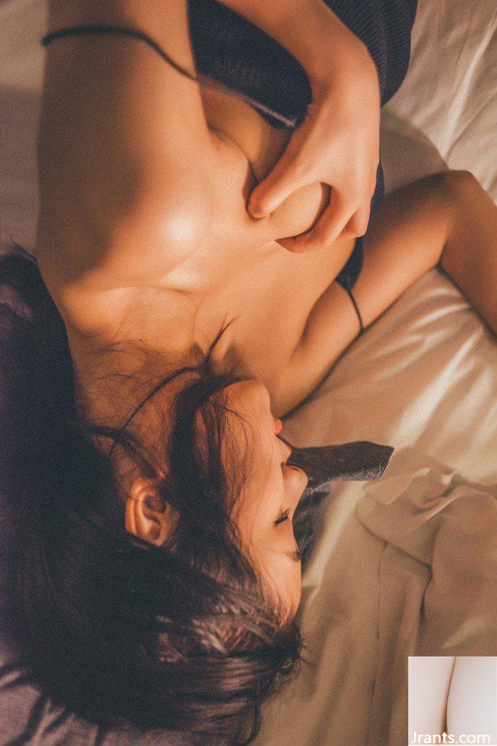 Những bức ảnh riêng tư gợi cảm và gợi cảm của người đẹp neo đầy oi bức (36P) - Ảnh 15