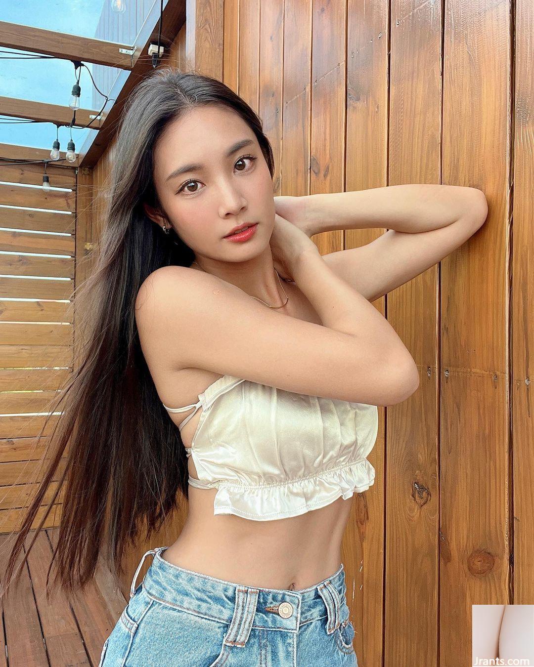 Nữ thần khí chất “Pinzi” sở hữu vẻ đẹp thấp thoáng ở nụ cười và dáng người (10P