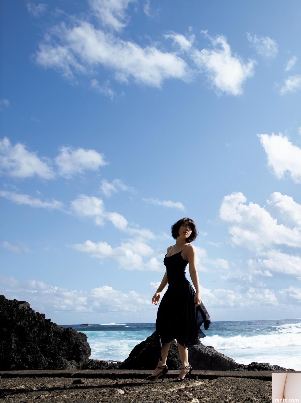 (Riko Nagaoka) Đôi mắt quyến rũ khiến mọi người mê hoặc bộ ngực đẹp của họ và sắp xuất hiện (25p)