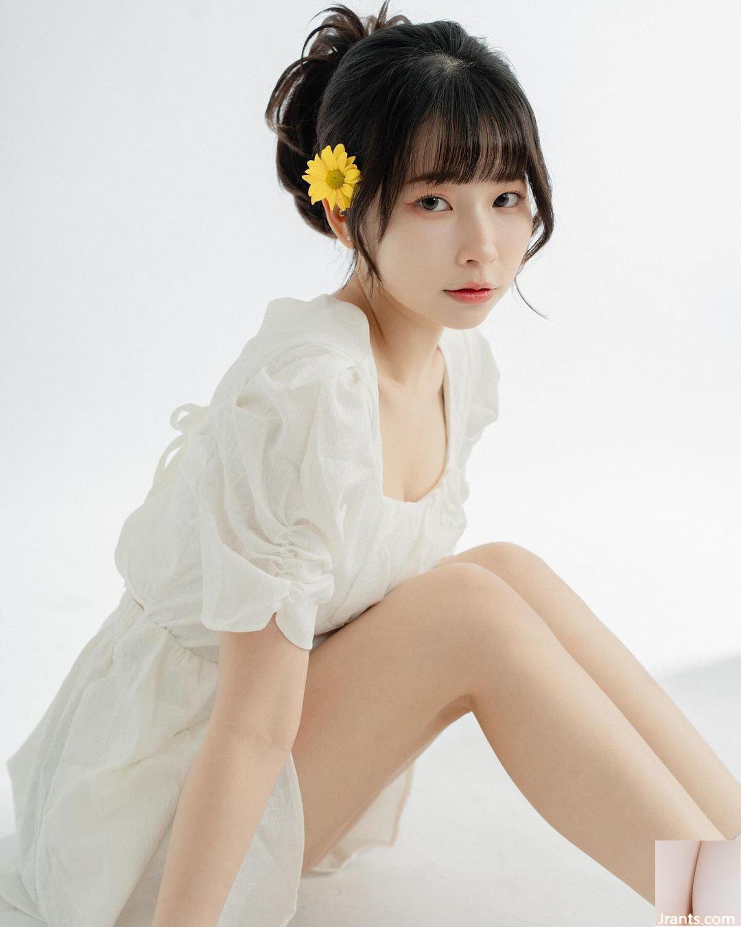 Cô gái xinh đẹp “Chen QQ” có khuôn mặt ngọt ngào và đường cong đầy đặn siêu bắt mắt (10P) - Ảnh 5