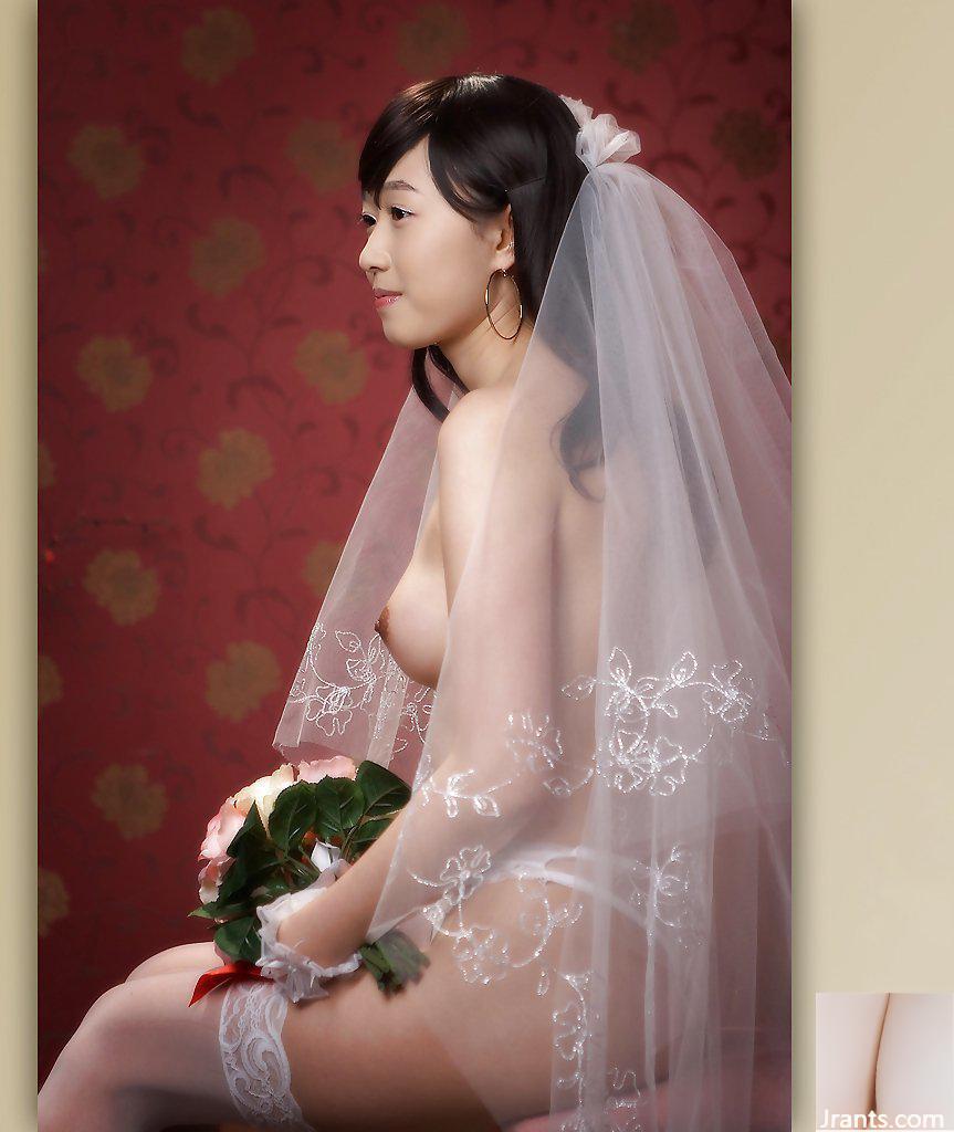 Người mẫu trí tuệ Hàn Quốc mặc váy cưới khỏa thân chụp ảnh body (34P) - Ảnh 9