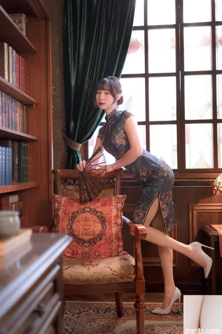 Chân lụa đẹp trong sườn xám - Ảnh 19