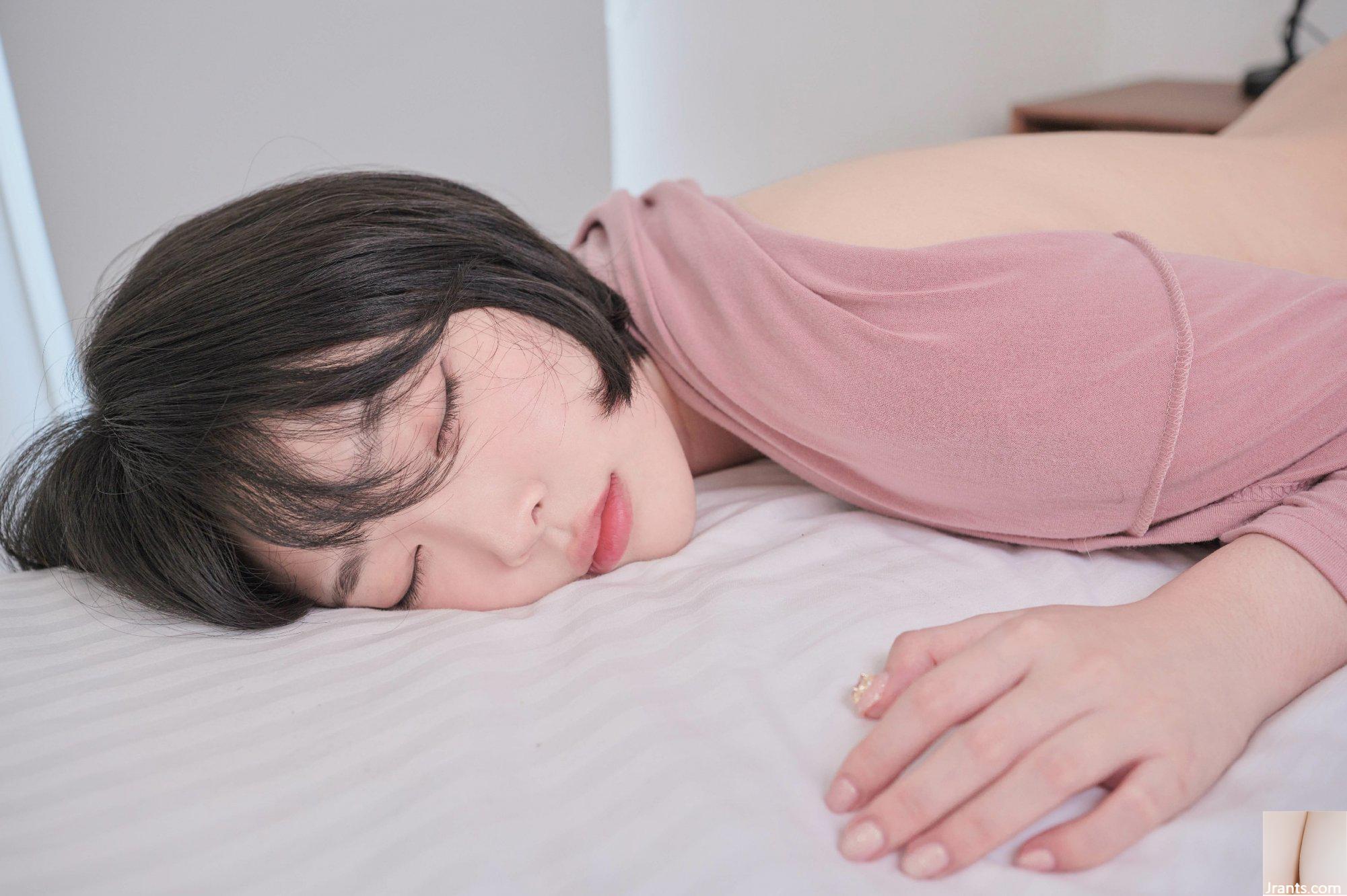 Kang In-kyung – Du hành mọi thời đại (116P) - Ảnh 31