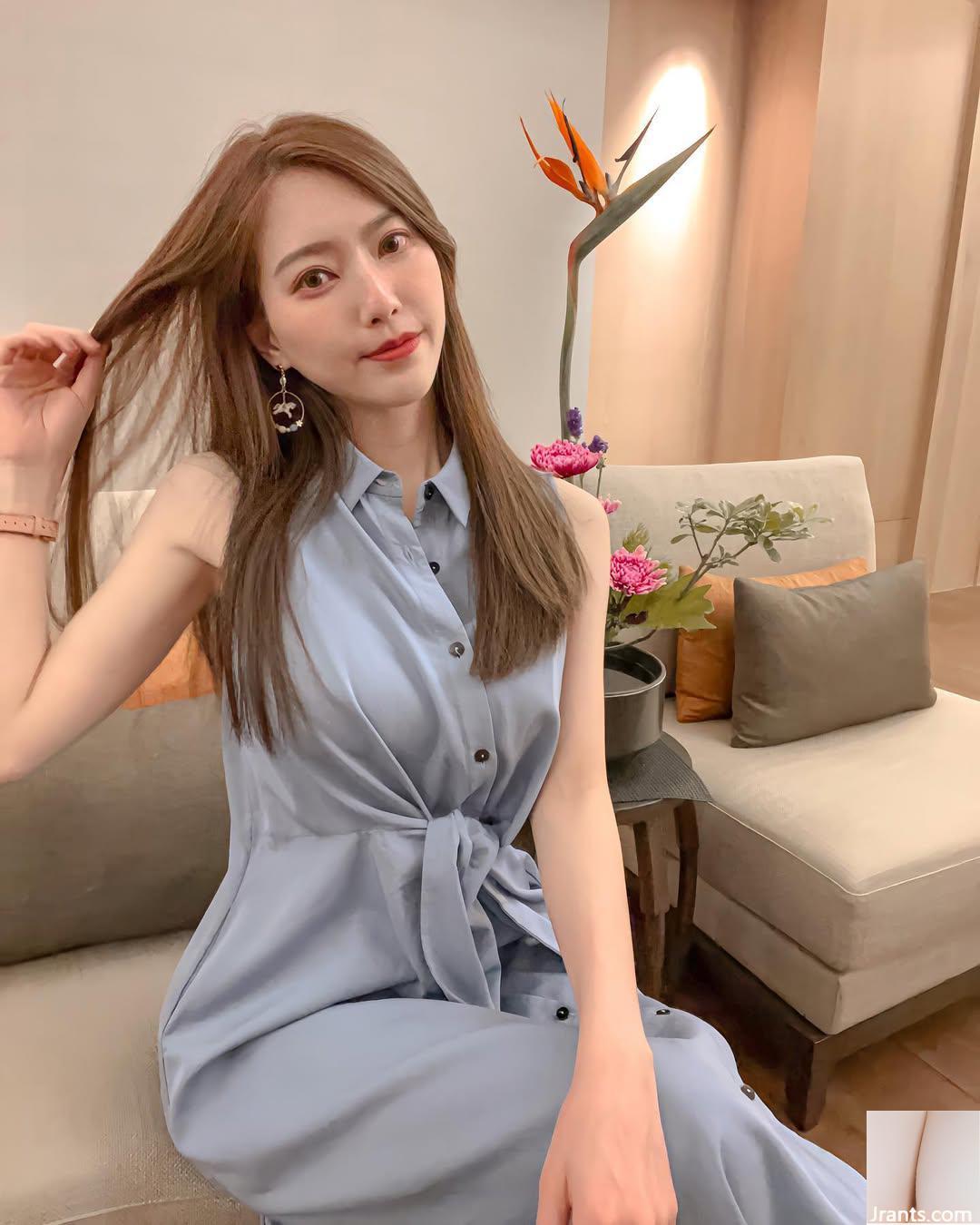 “Zhang Xiaoyi” có khí chất ngọt ngào và giống như một nàng công chúa nhỏ. Thân hình xinh đẹp của cô ấy thật tuyệt vời (10P) - Ảnh 2