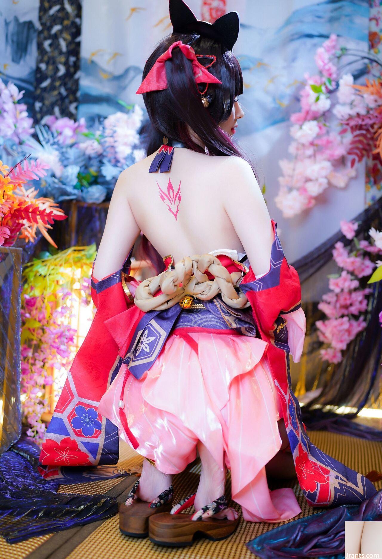 Arty Yati – Sparkle - Ảnh 22