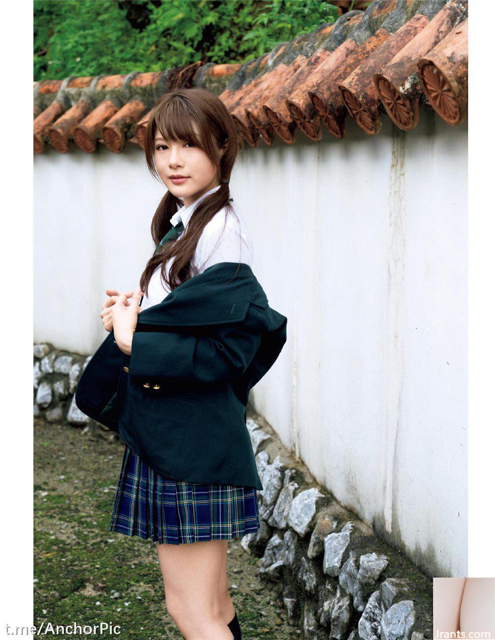 Minami Aizawa (Ảnh) “Album ảnh đầu tiên” (110P) - Ảnh 5