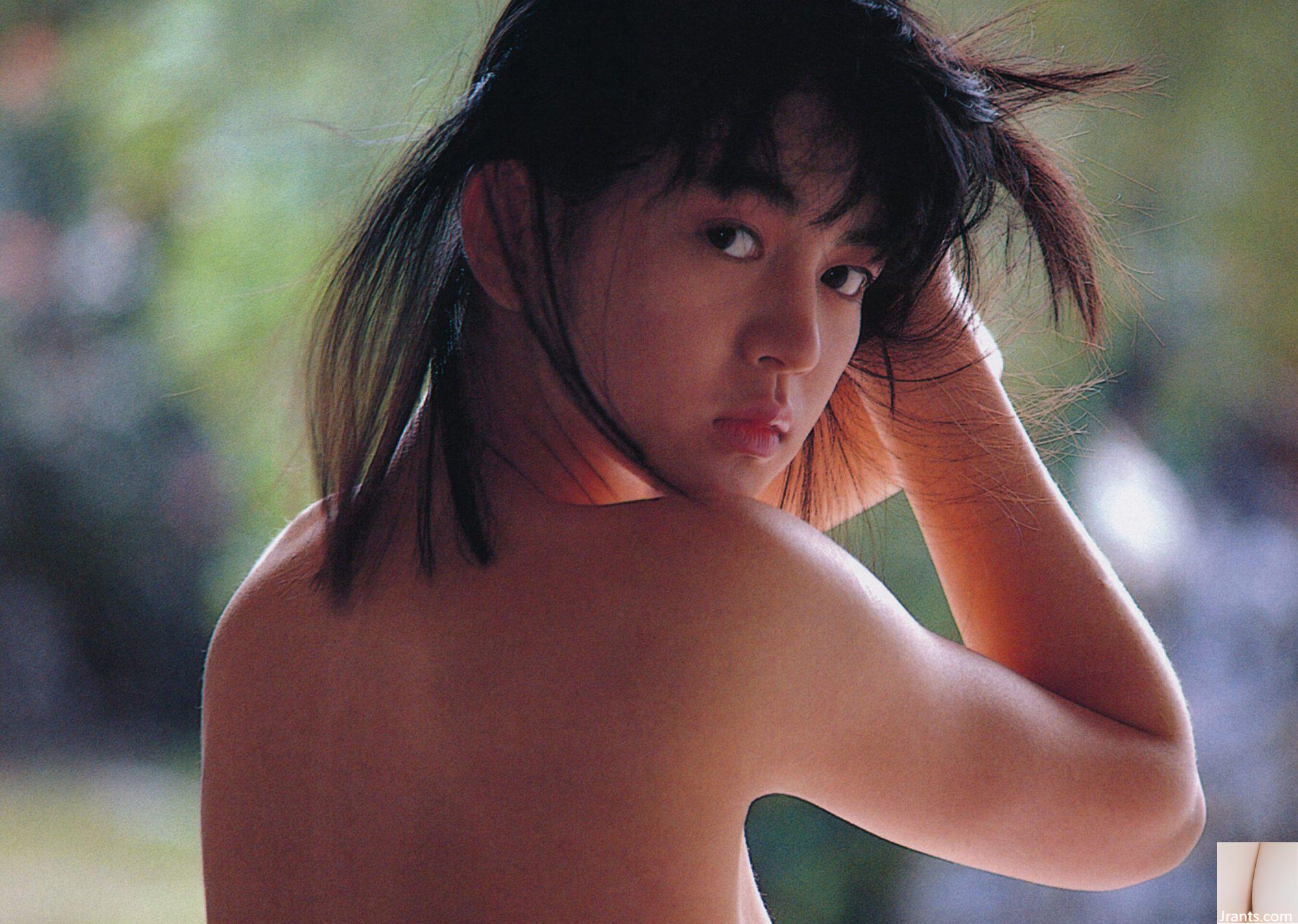 Tsuko Yamamoto & Isako Washio (Ảnh) 《Mùa hè của Isako, Mùa đông của Tsuko》(1986-05-20) (89P) - Ảnh 43