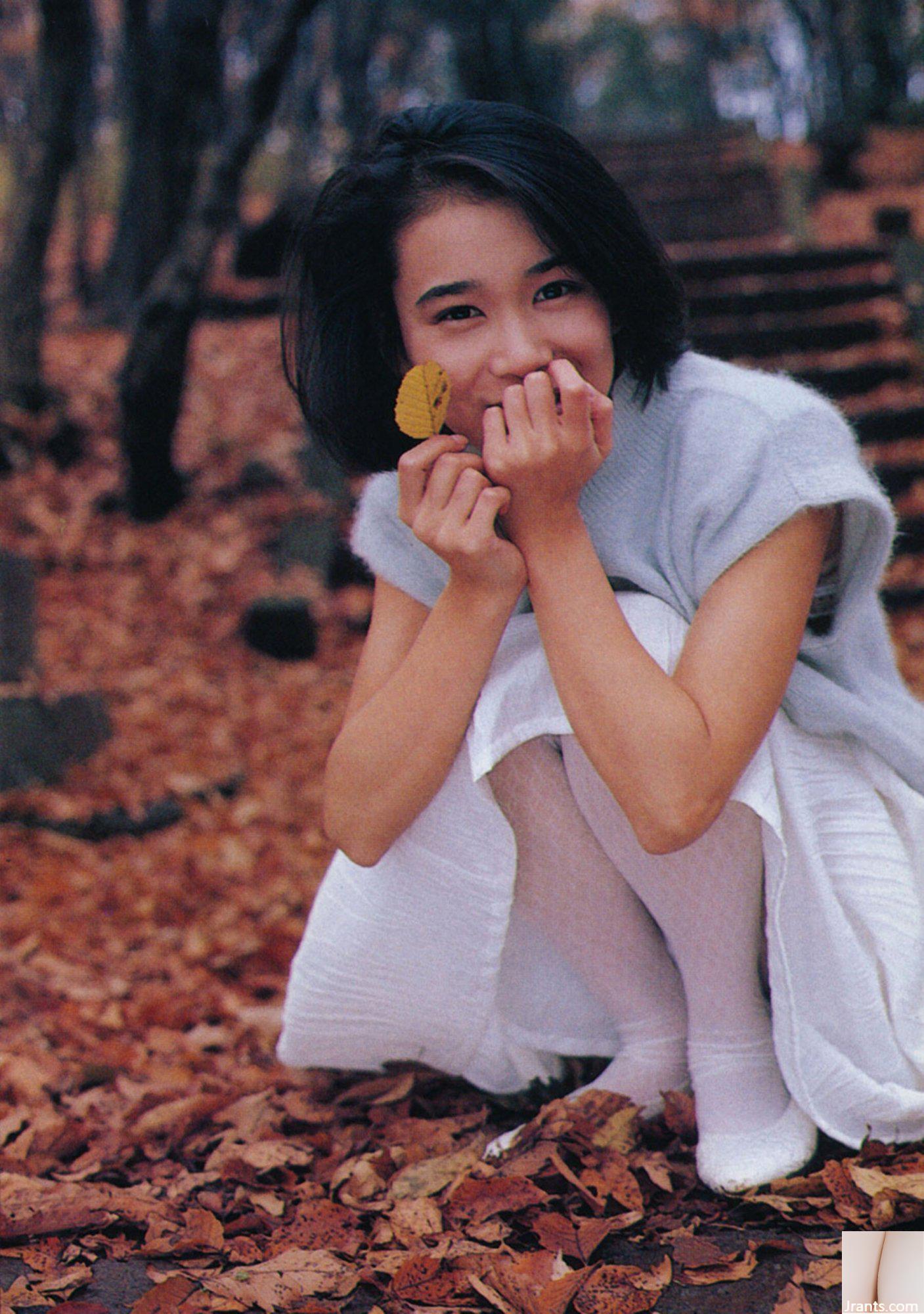 Tsuko Yamamoto & Isako Washio (Ảnh) 《Mùa hè của Isako, Mùa đông của Tsuko》(1986-05-20) (89P) - Ảnh 49