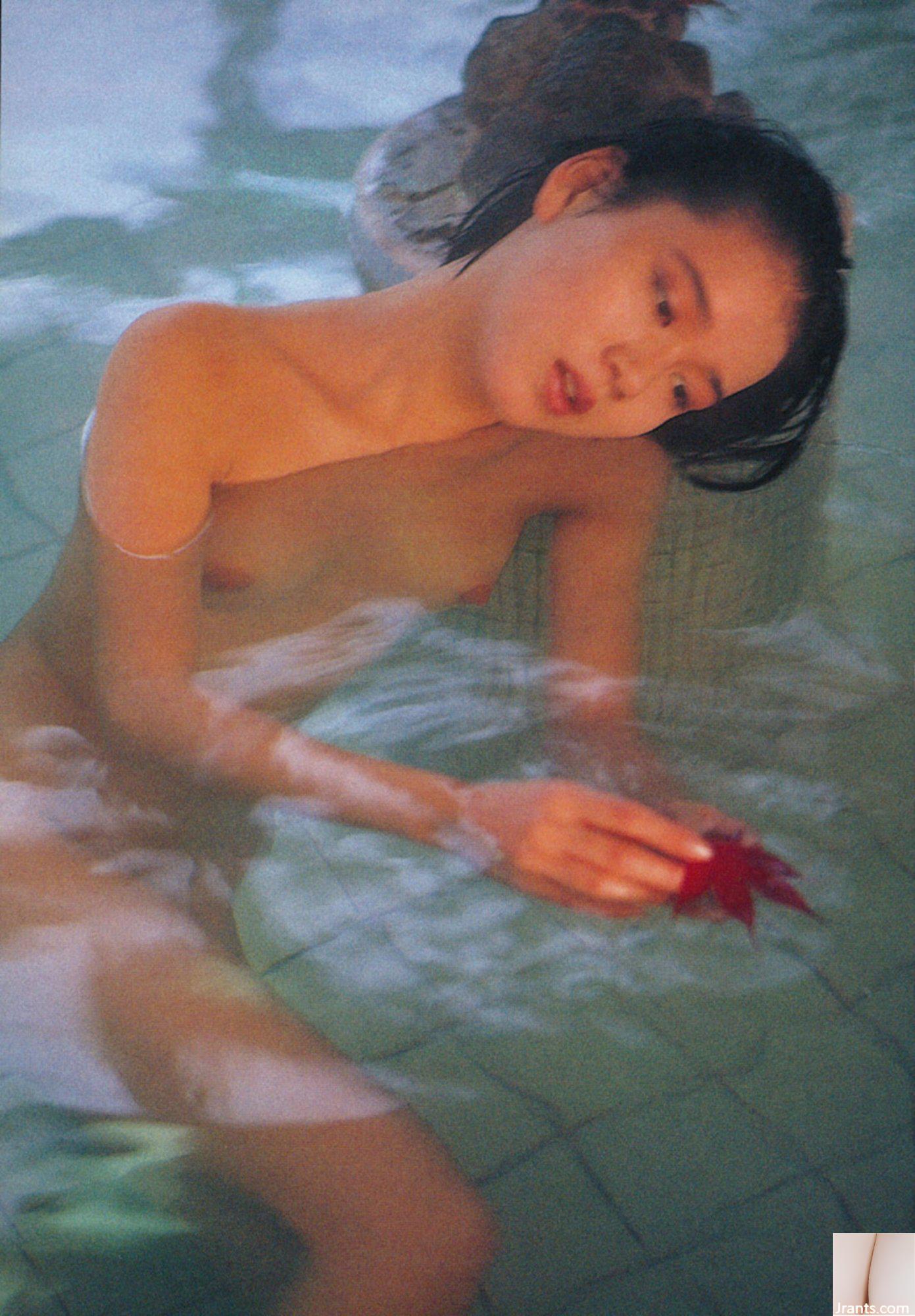 Tsuko Yamamoto & Isako Washio (Ảnh) 《Mùa hè của Isako, Mùa đông của Tsuko》(1986-05-20) (89P) - Ảnh 53