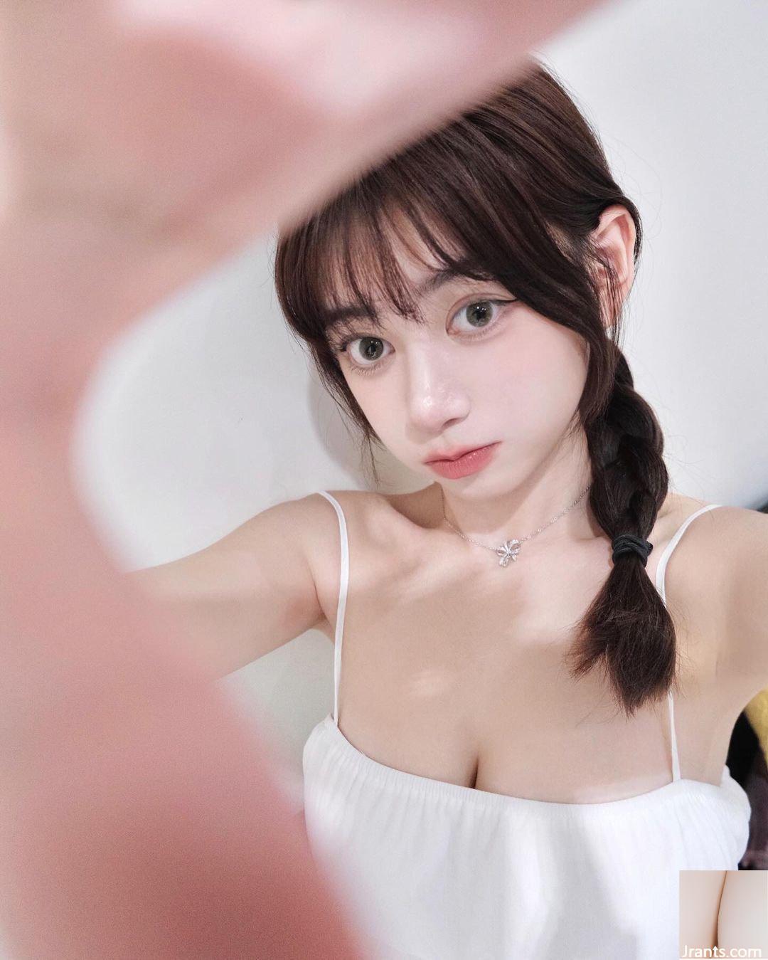 Cô gái xinh đẹp mắt to “Yi Han” có khuôn mặt thanh tú và nhìn (10P) - Ảnh 9