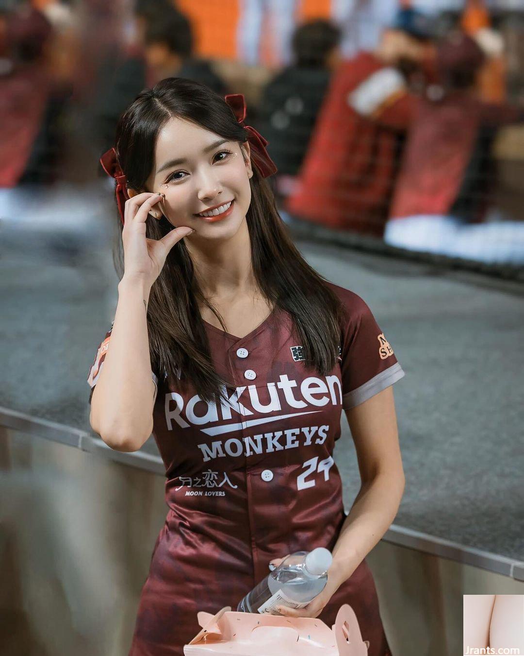 Chú ngựa nhỏ “Zhang Yahan Kimi” trông ngọt ngào và đáng yêu đến mức khiến bạn mê mẩn (10P) - Ảnh 7