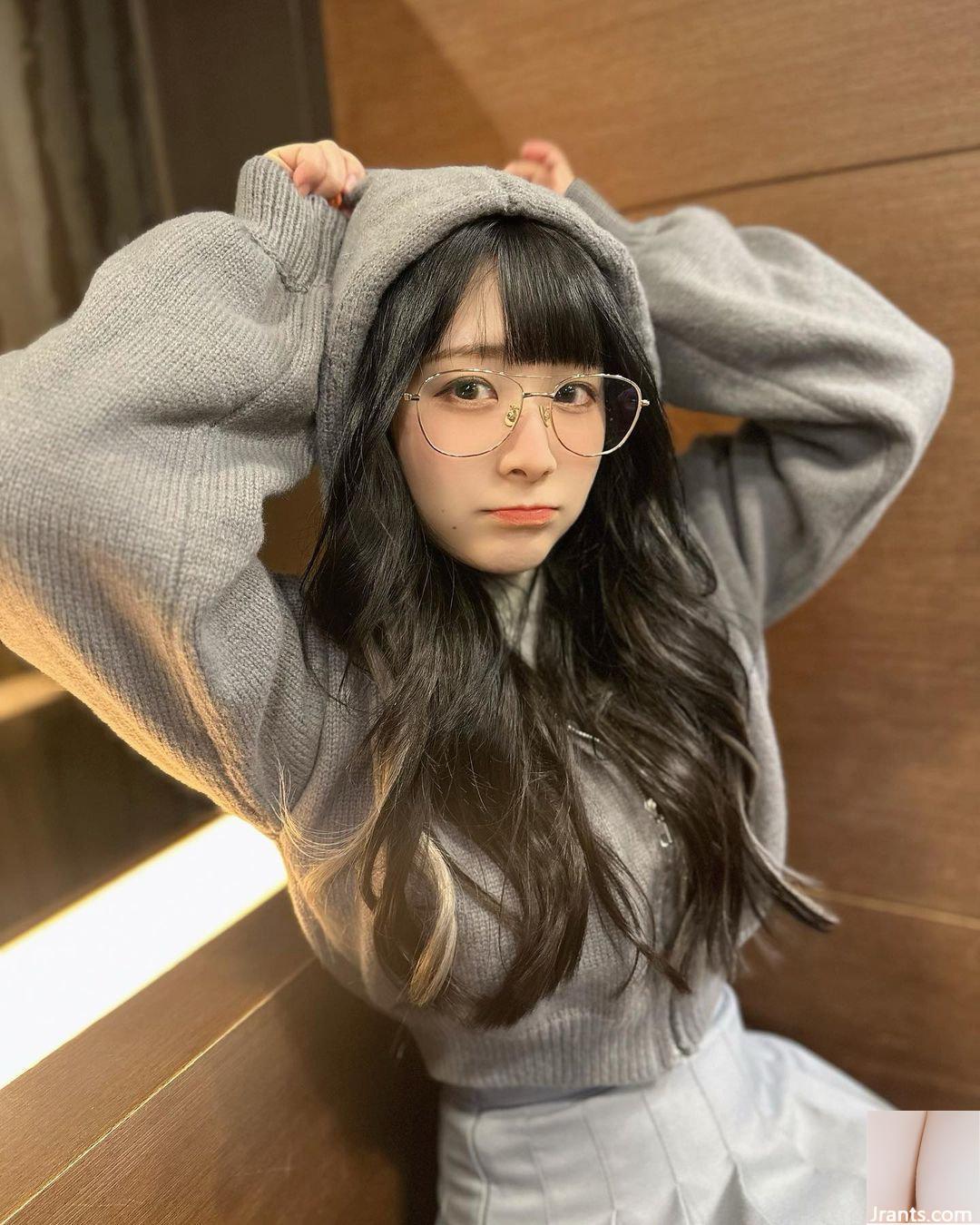 Cô gái xinh đẹp “Lu Zixuan Lois” có khuôn mặt ngọt ngào và cảm giác yêu đời (10P) - Ảnh 7