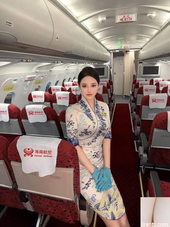 Tiếp viên selfie - Ảnh 7