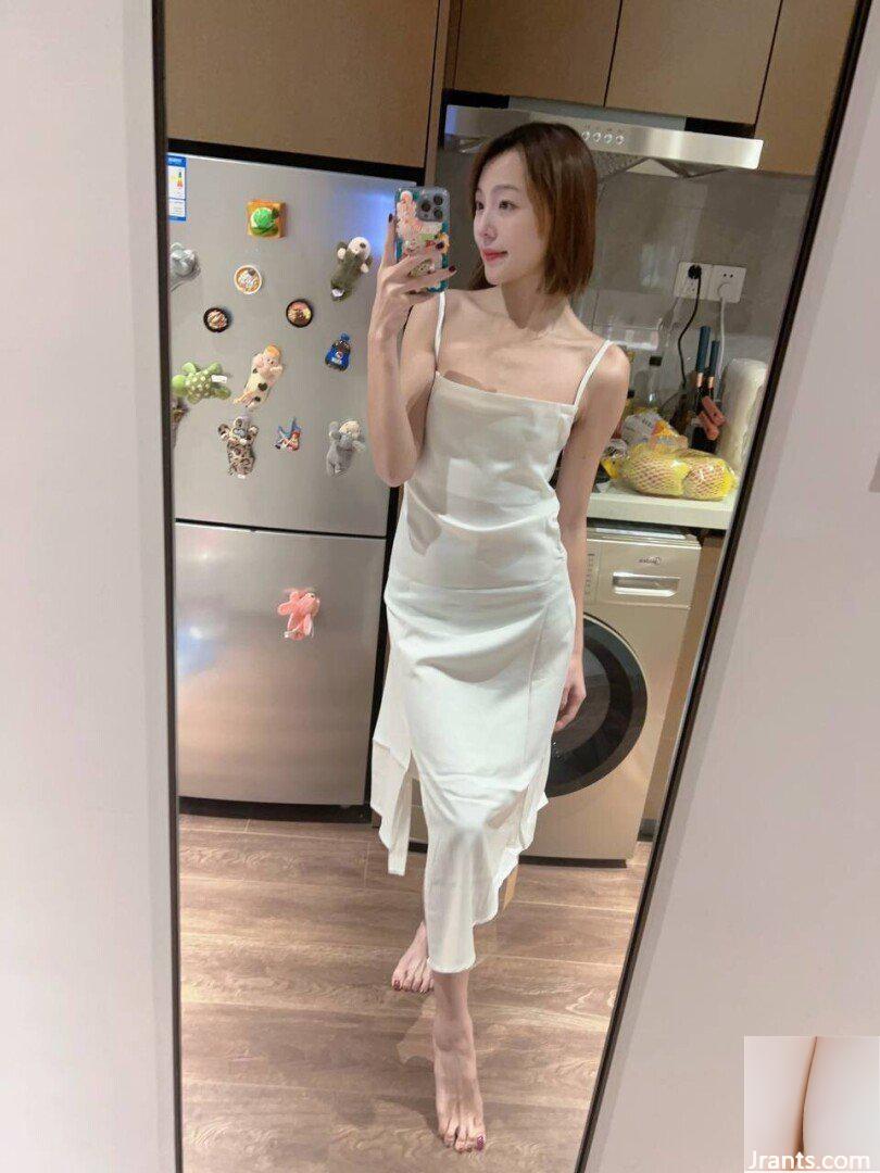 Con chó cái cuối cùng cũng sẵn sàng chụp ảnh tự sướng (10P) - Ảnh 1