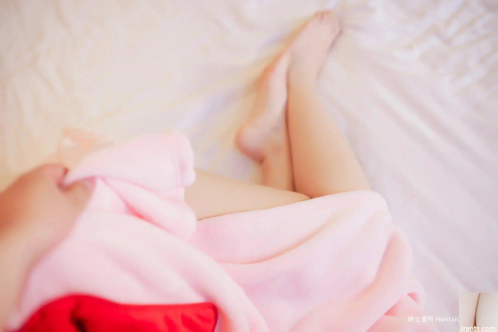 Phim Cô Gái Váy Ngủ Hello Kitty (60P) - Ảnh 35