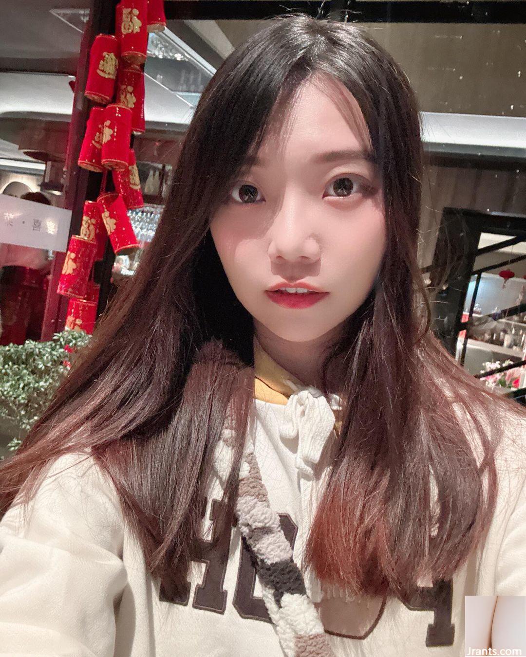 Gương mặt xinh đẹp của hot girl “Ting Ting” khiến ai cũng phải mê mẩn (10P) - Ảnh 3