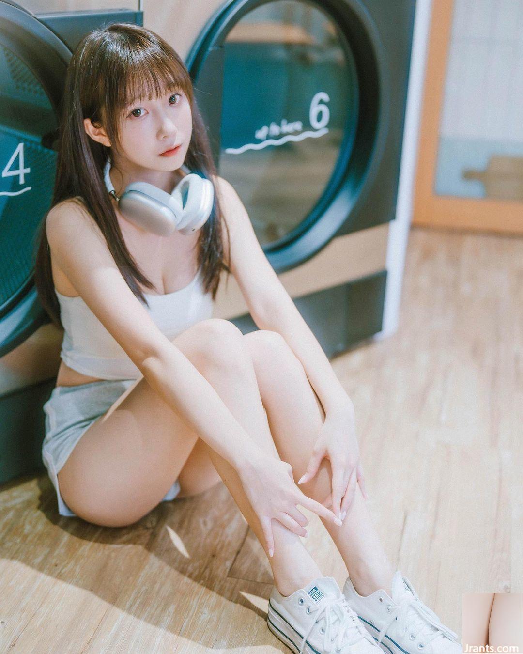 Thân hình cực kỳ quyến rũ và xuất thần của Hottie “Xiao Meng” chụp ảnh tự sướng nóng bỏng khiến dân tình khó chịu (10P) - Ảnh 9