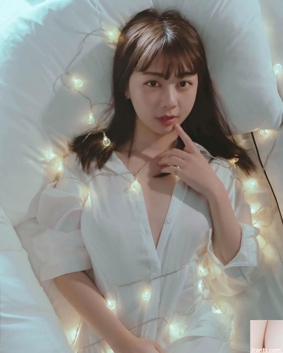 “Chloe Yiqing” là cô hầu gái quyến rũ tột bậc và cư dân mạng không thể cưỡng lại được (10P) - Ảnh 3