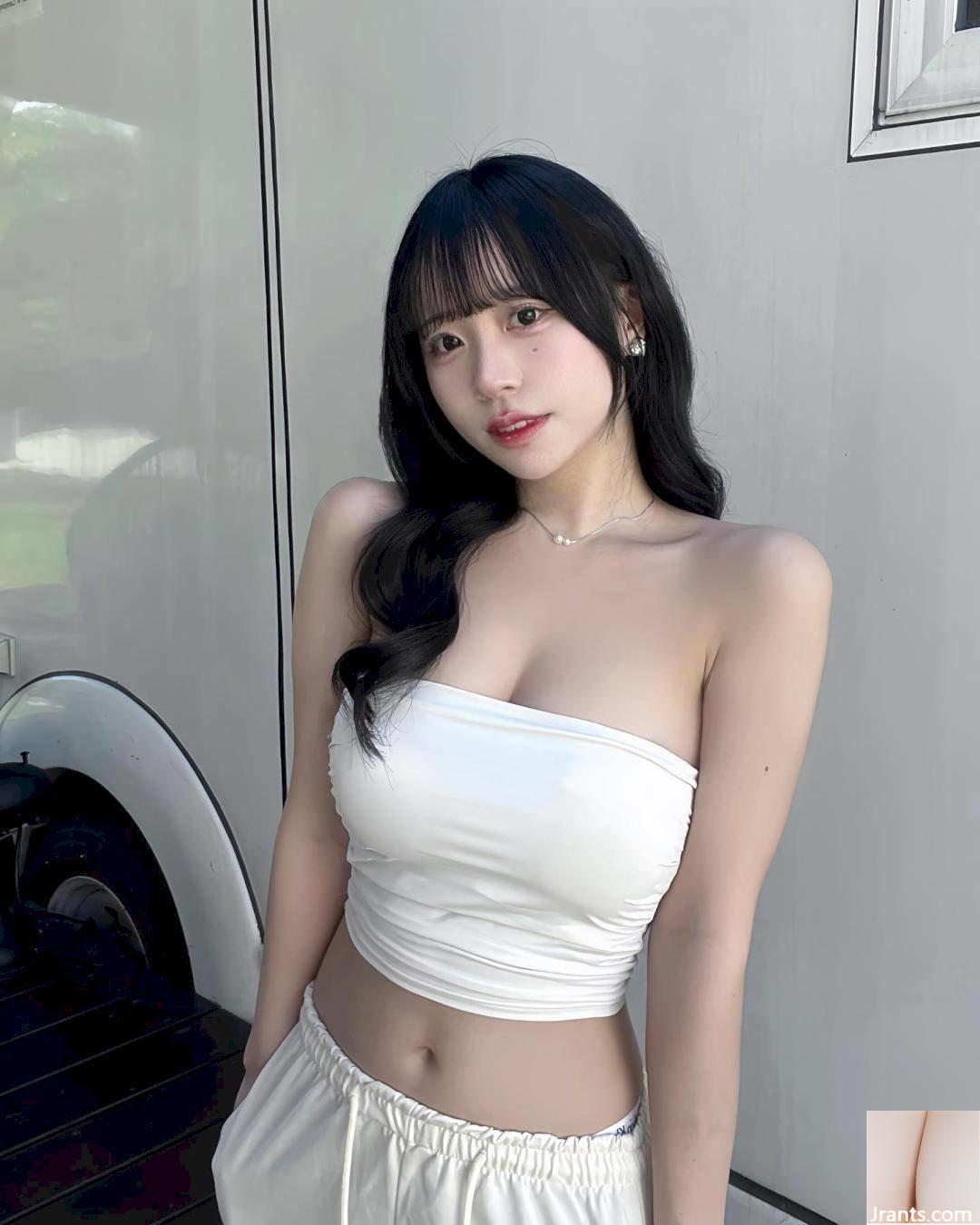 Cô nàng xinh đẹp RiRi đang chờ mùa hè đến - Ảnh 12