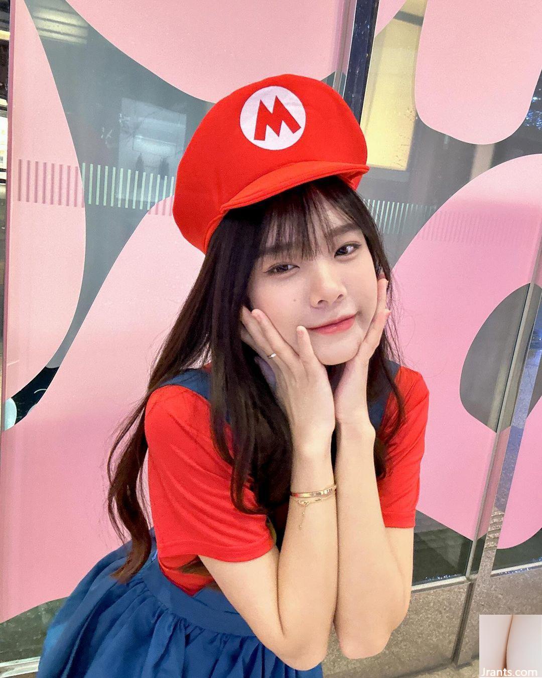 Cô nàng xinh đẹp “Xi Xi” sở hữu vóc dáng cực phẩm và trông cực kỳ tà dị trong mỗi bức ảnh (10P) - Ảnh 10