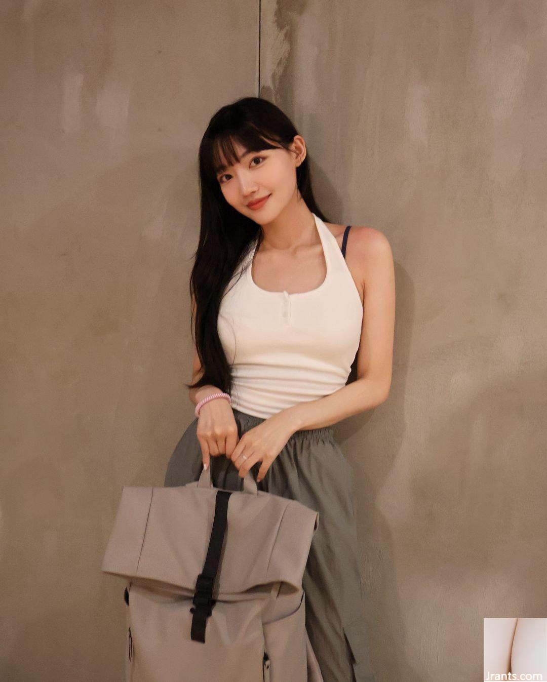 Cô gái xinh đẹp mắt to “Shaoyan” có khuôn mặt và dáng người sẽ lây nhiễm trái tim bạn bằng nụ cười ấm áp (10P) - Ảnh 9