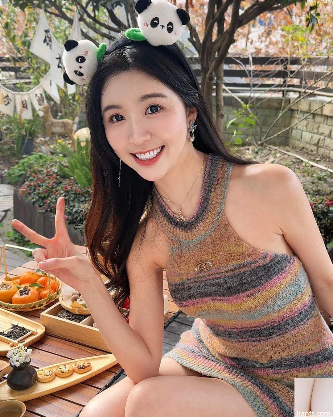 Nữ thần ngọt ngào “Zhang Anqi” có bộ ngực trắng mềm mại và quyến rũ mạnh mẽ (10P) - Ảnh 10