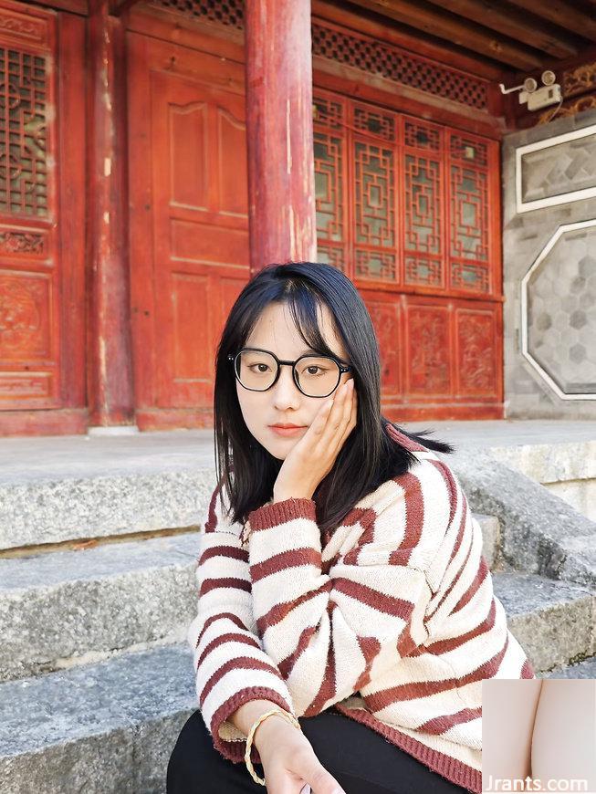 Bạn Gái Đầu Tiên(17P)