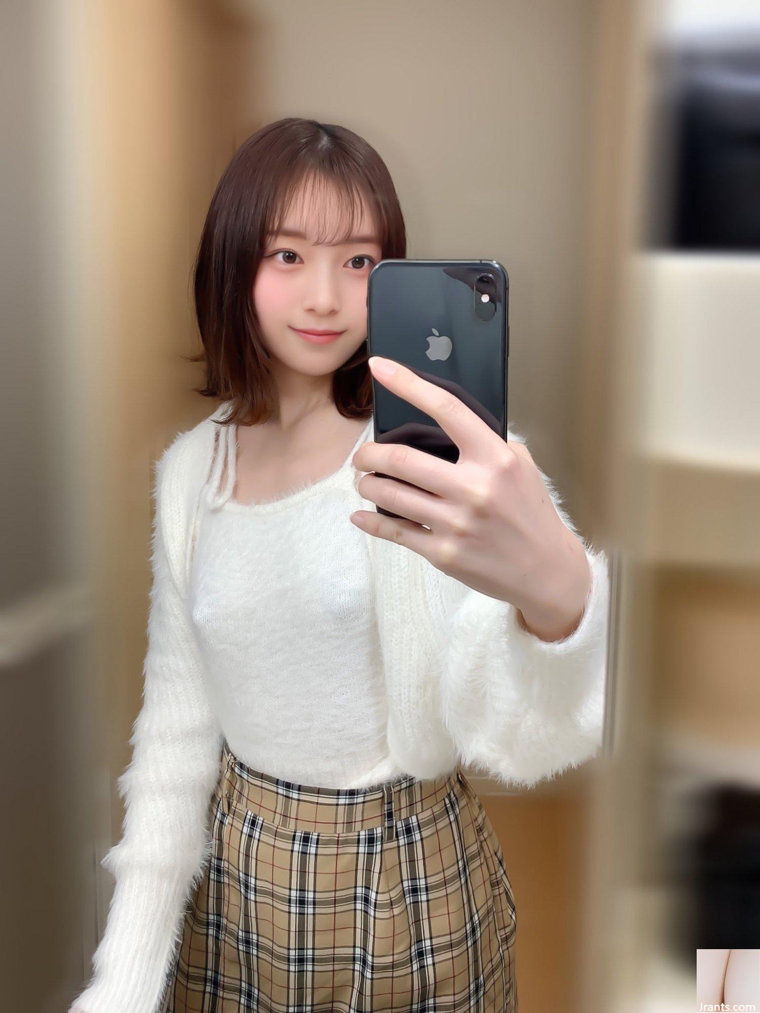 Y tá xinh đẹp chụp ảnh nội y mới mua (36P) - Ảnh 22