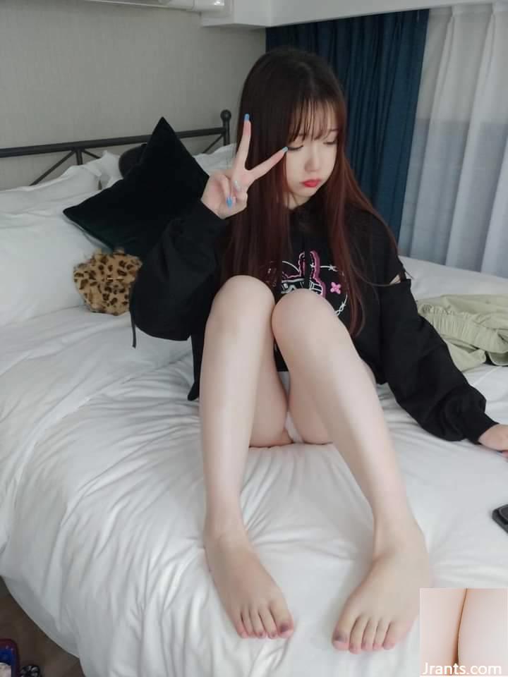 chị gái thuần khiết