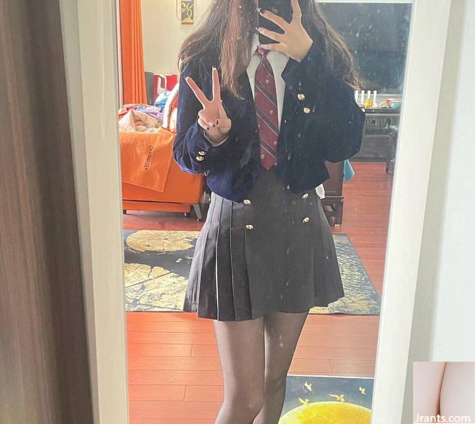 Ngực nhỏ thật hấp dẫn(16P) - Ảnh 12