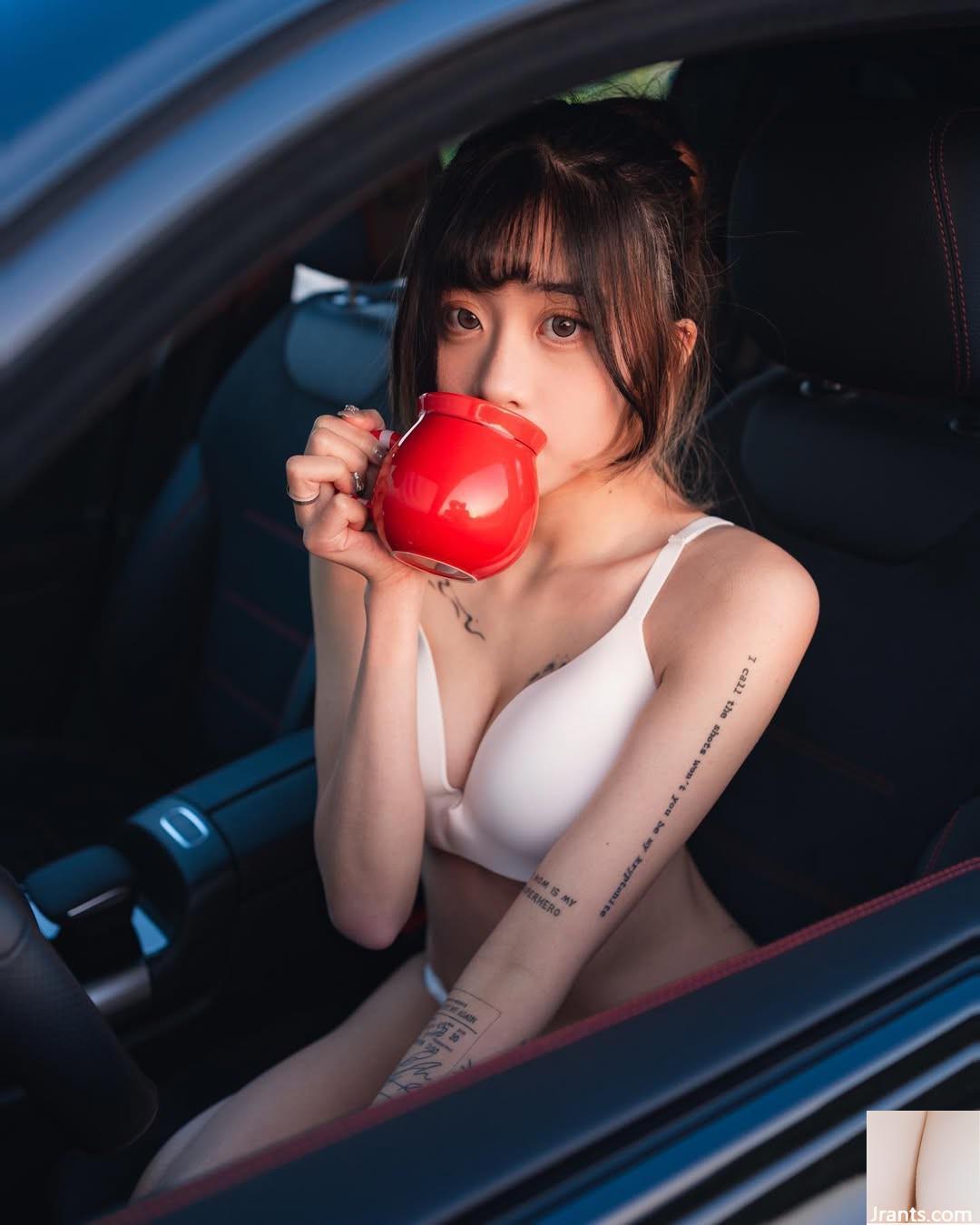 “Zi Dan” không keo kiệt khi gửi ảnh cay đến mắt bạn (10p)