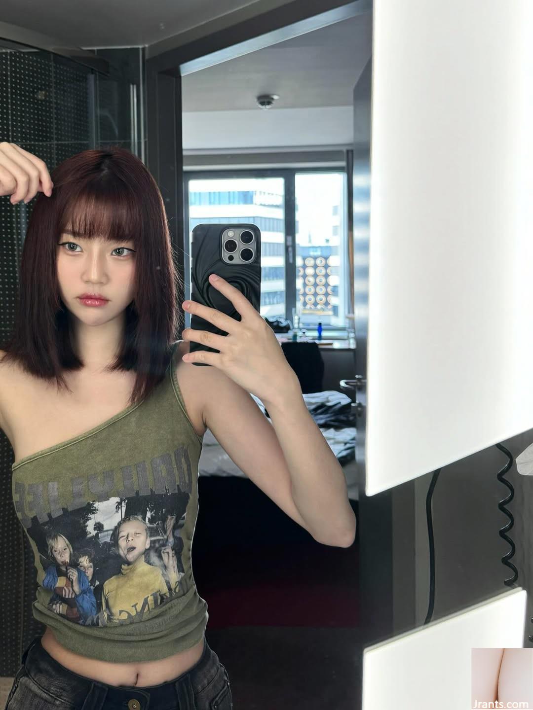 “Rongrong” trông rất bắt mắt đến nỗi tôi say rượu (10p) - Ảnh 4