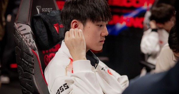 Thất bại đau đớn trước G2, Jackeylove chính thức xác lập một thành tích vô tiền khoáng hậu trong lịch sử