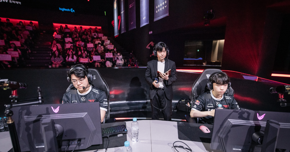 Liên Minh Huyền Thoại