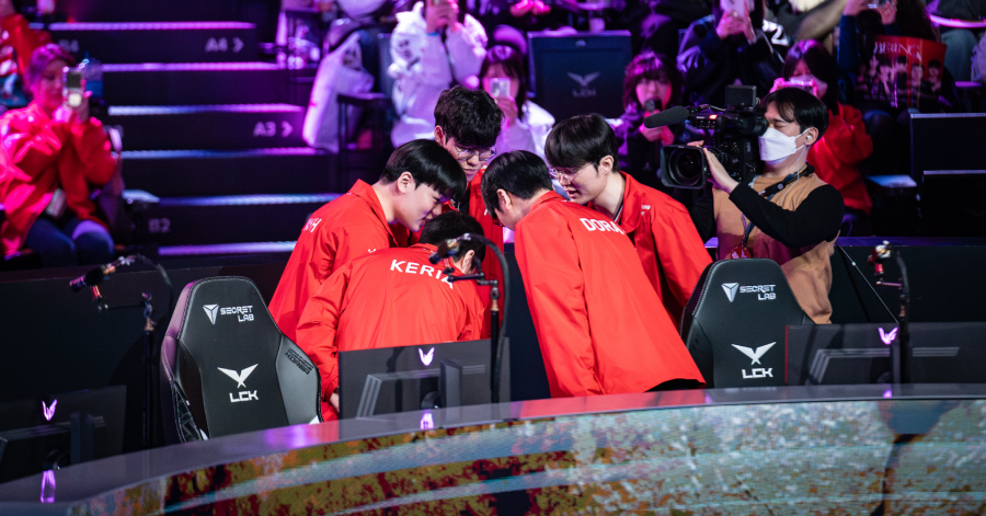 Liên Minh Huyền Thoại