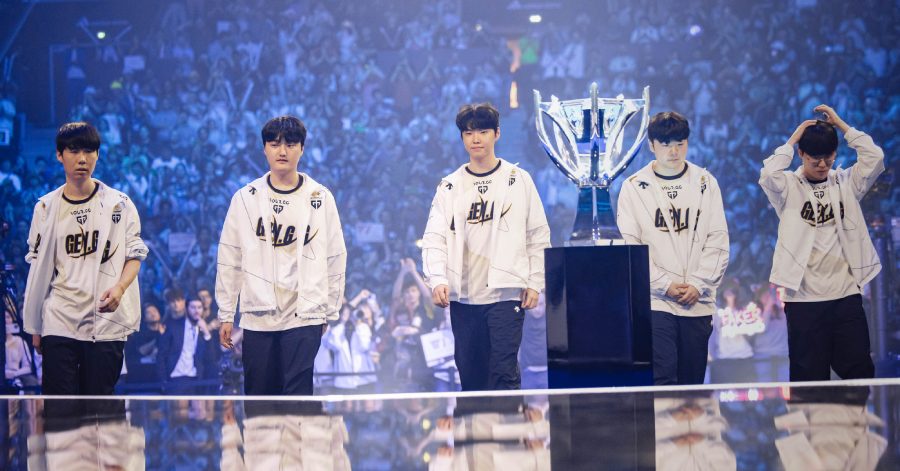 Liên Minh Huyền Thoại