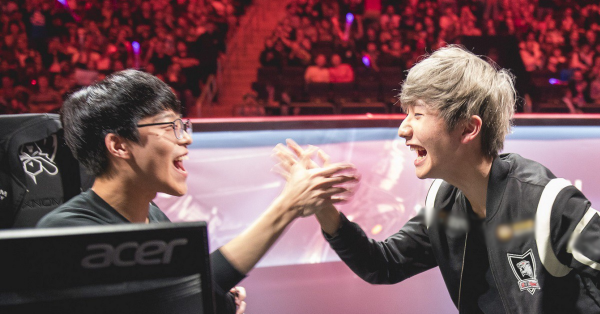 Liên Minh Huyền Thoại