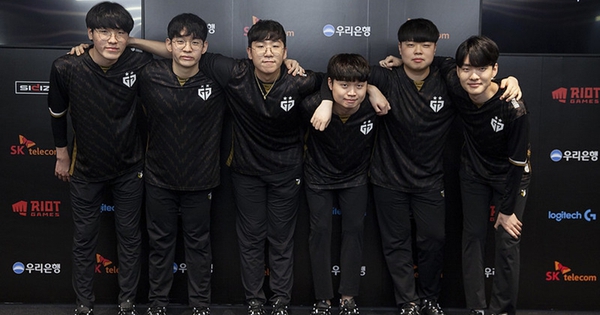 Liên Minh Huyền Thoại