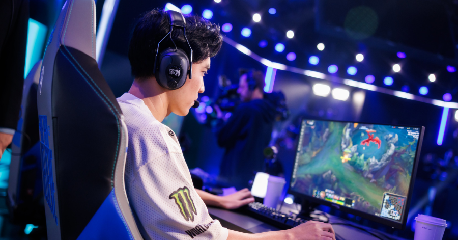 Liên Minh Huyền Thoại