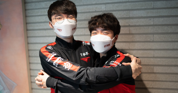 Liên Minh Huyền Thoại