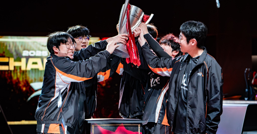 Vé xem HLE "cháy sạch" sau 5 phút, giá vé "chợ đen" lên cao đến mức phản cảm