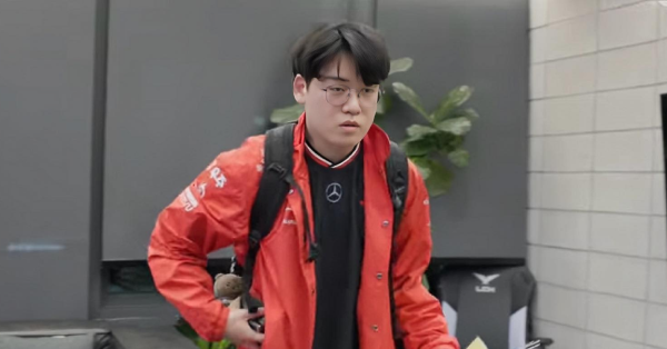 Gumayusi cay đắng nói về quãng thời gian dự bị tại T1