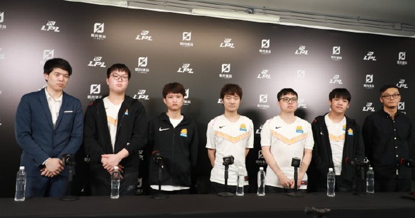 Liên Minh Huyền Thoại