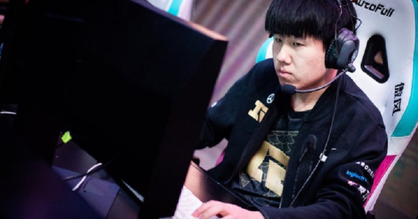 Liên Minh Huyền Thoại