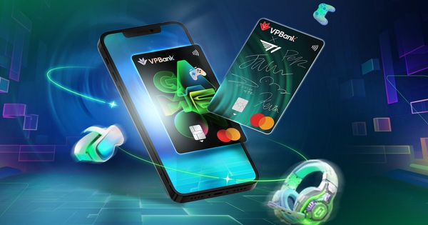 Cộng đồng game thủ dậy sóng với thẻ tín dụng VPBank phiên bản giới hạn có chữ ký của đội tuyển T1